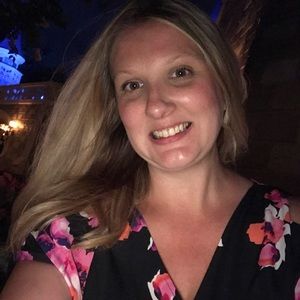 Meet your Posher, Monica